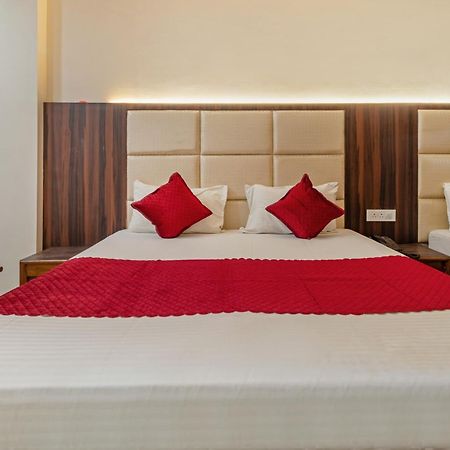 Hotel South Indian デリー エクステリア 写真